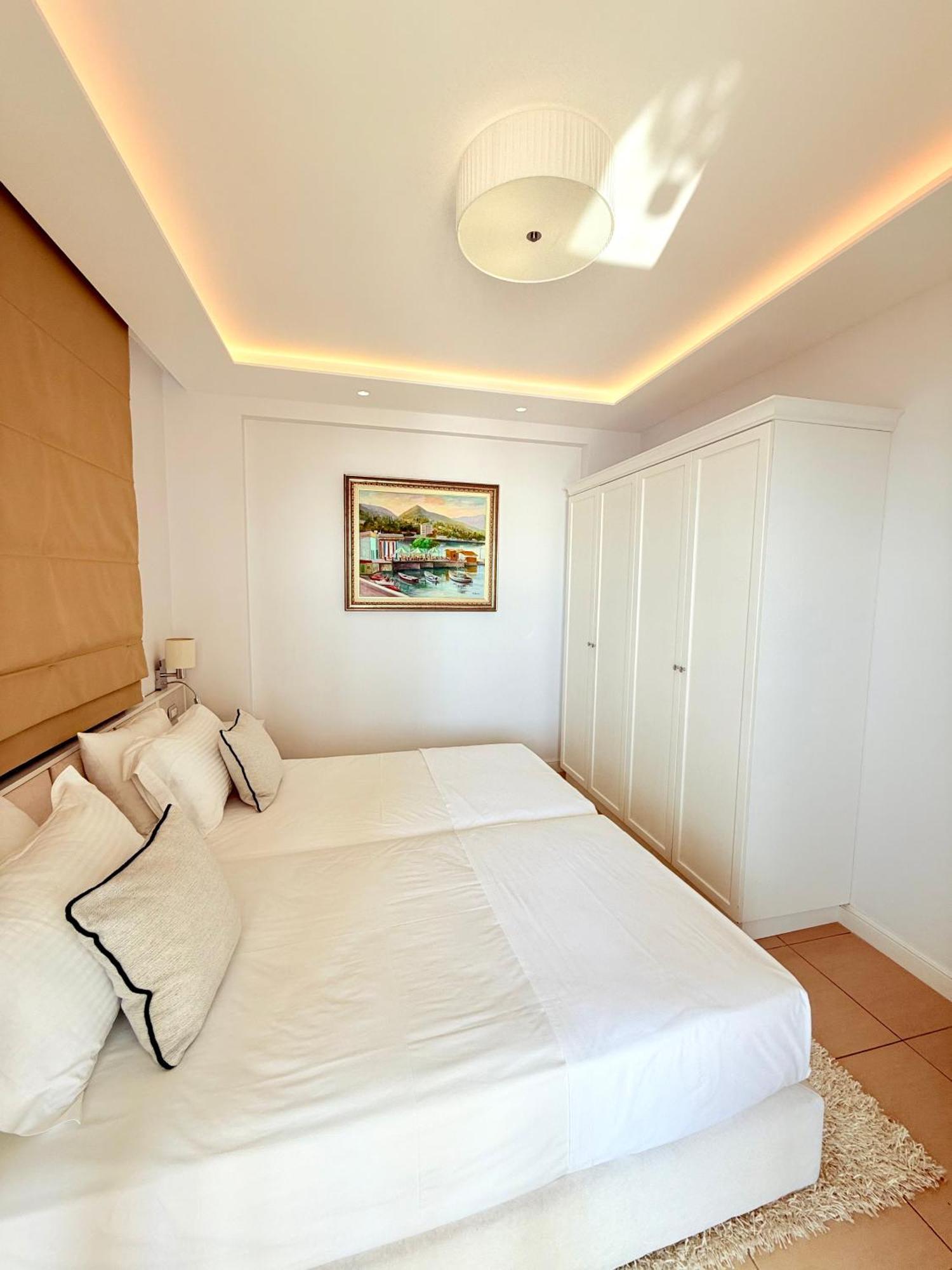 Limani Deluxe Apartments Sarandë Exterior foto